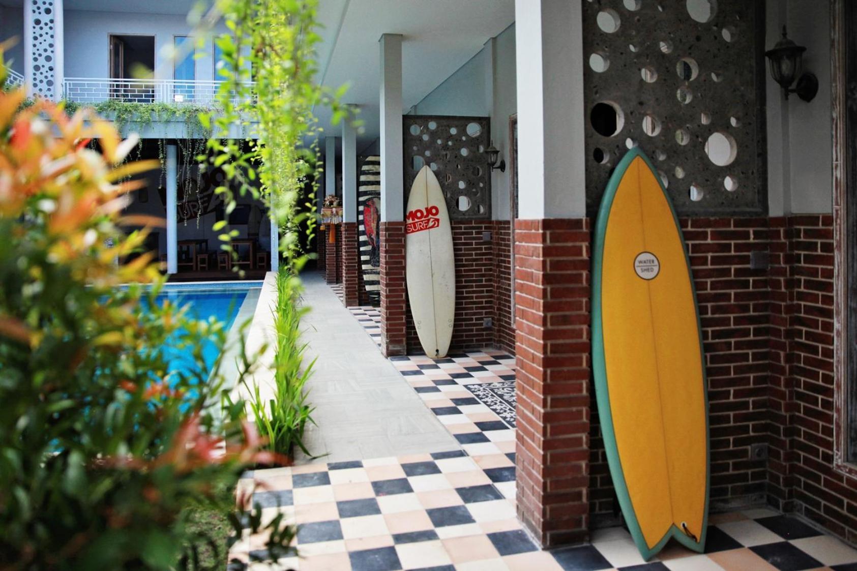 Mojosurf Camp Canggu 외부 사진