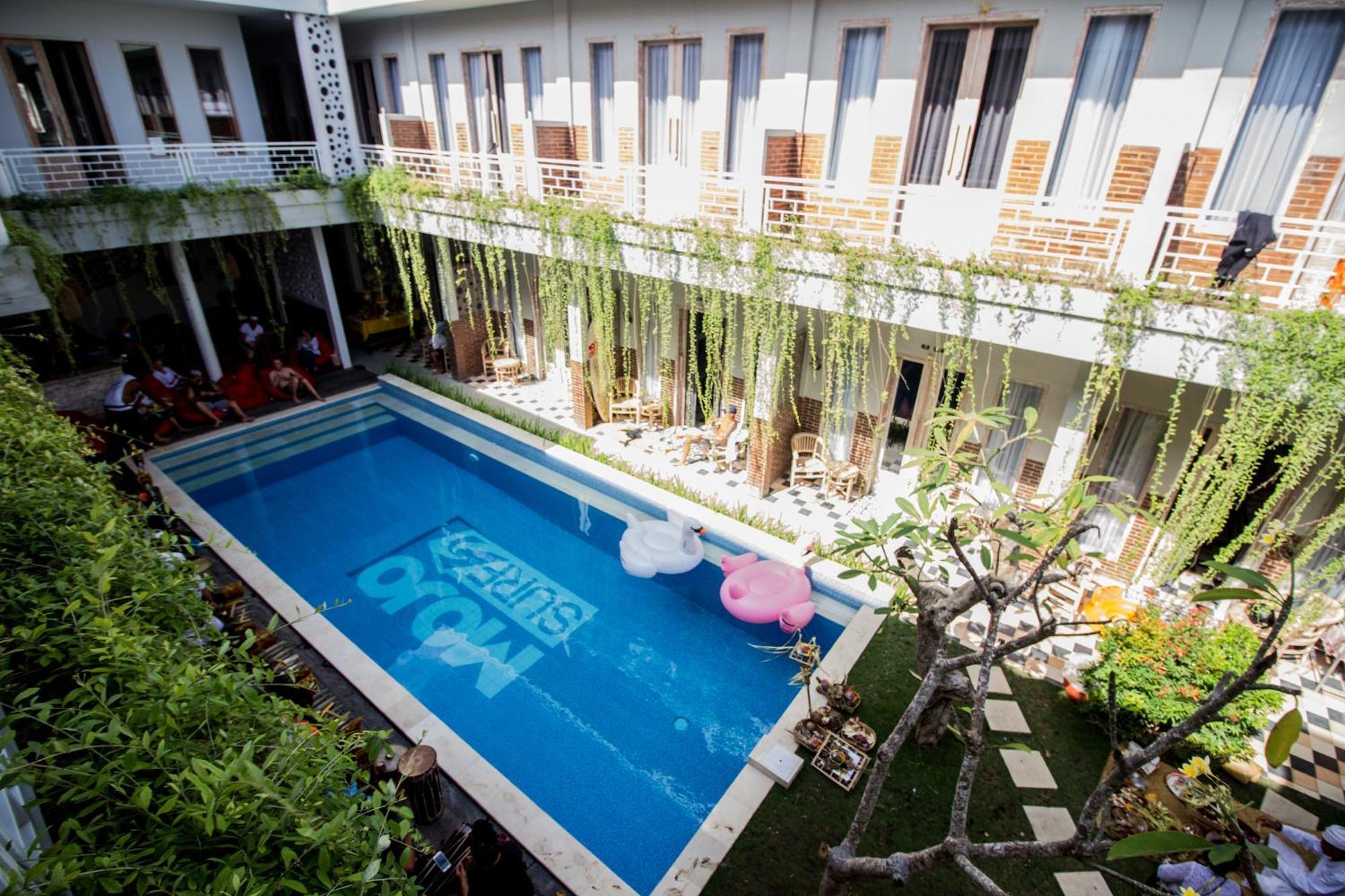 Mojosurf Camp Canggu 외부 사진