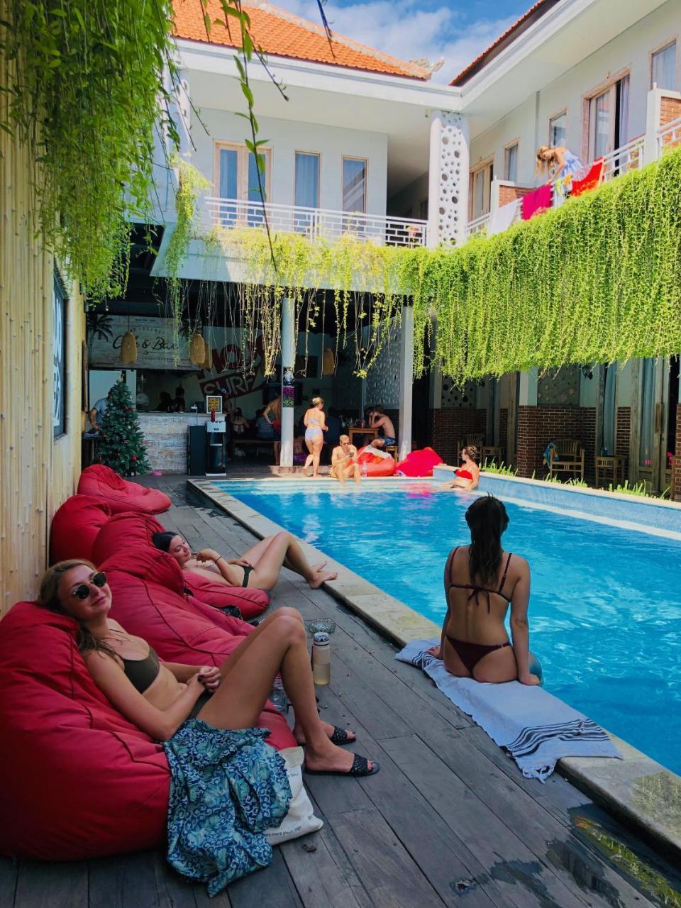 Mojosurf Camp Canggu 외부 사진